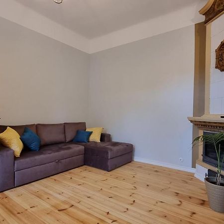 Aia Center Apartment With Sauna Pärnu Esterno foto